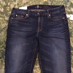 7 for All Mankind NWT Midrise Skinny Jeans size 32